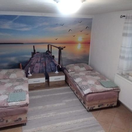 Apartman U Zlateho Krizku Velke Mezirici Luaran gambar